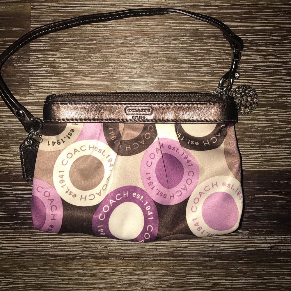 Authentic COACH wristlet